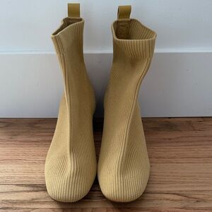 Everlane Tan Heeled Boots